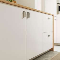 IKEA VEDDINGE  (ИКЕА ВЕДДИНГЕ)  -  Дверь - белый 40x40 см