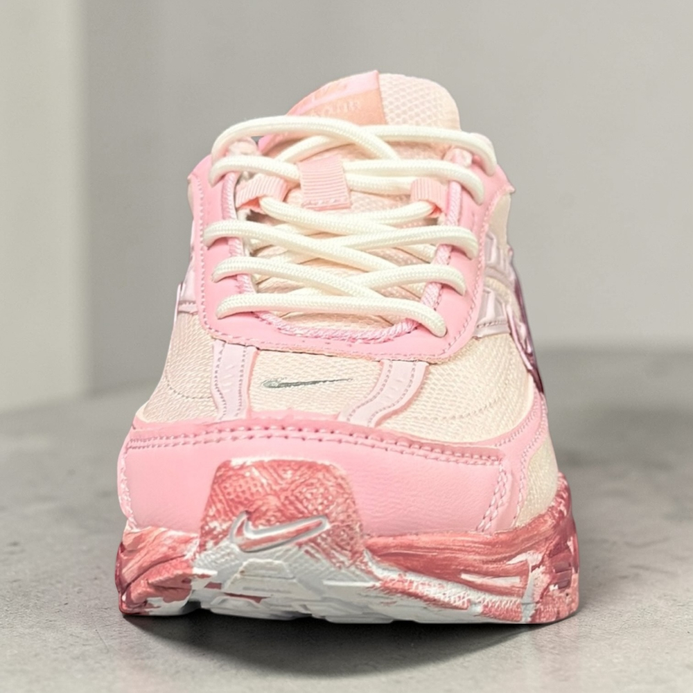 Nike Initiator • Pink