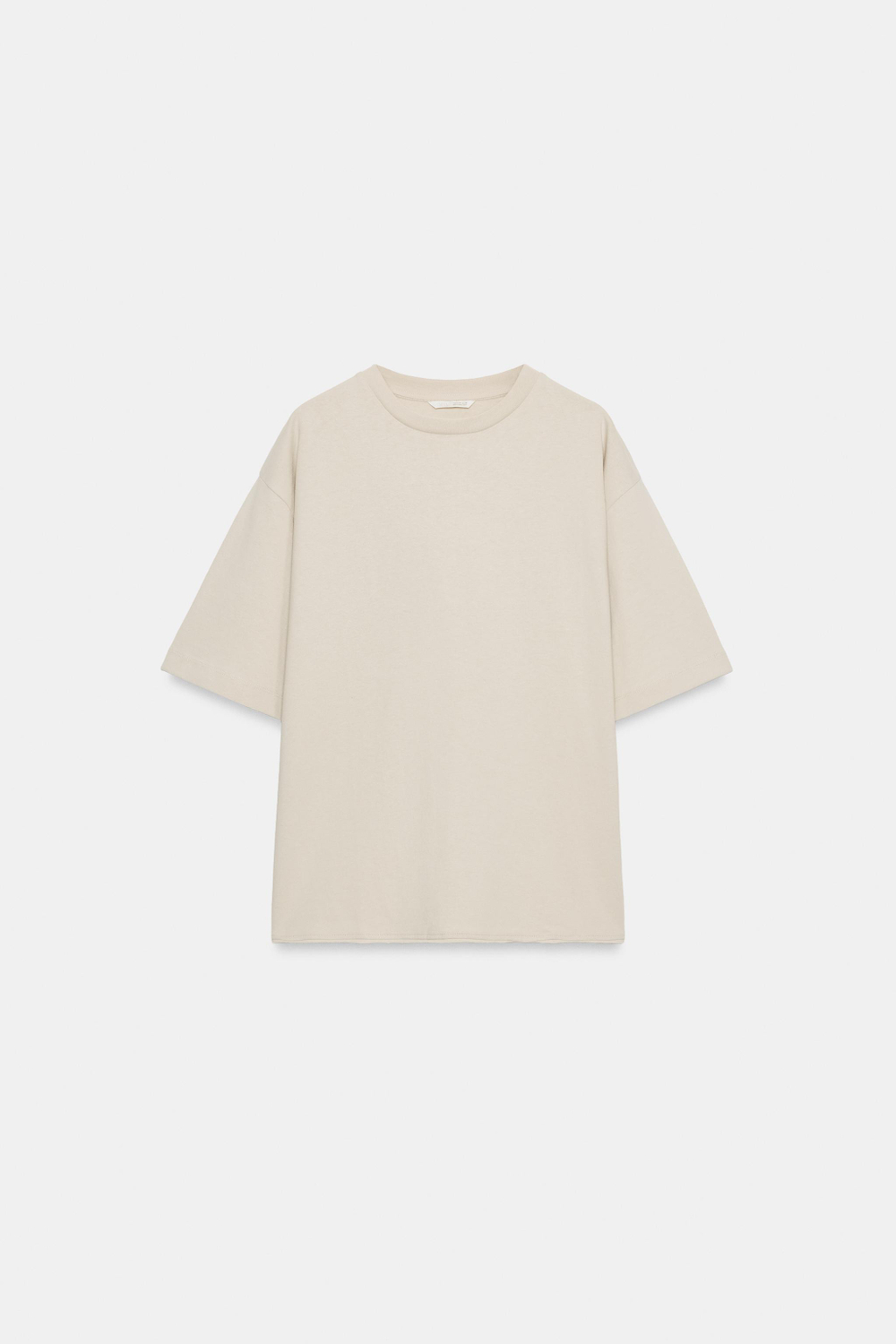 ФУТБОЛКА С КРУГЛЫМ ВЫРЕЗОМ — ZARA
