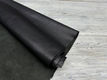 Фактура кожи Odessa Soft Nero крупным планом