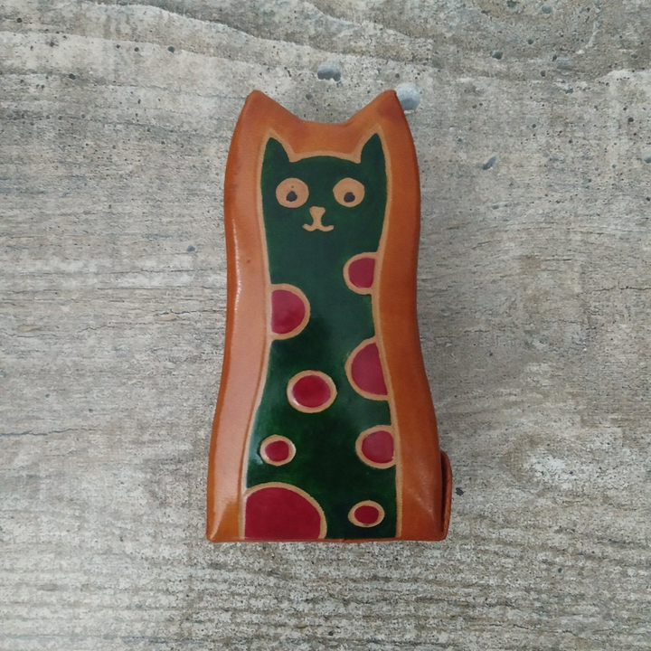 Копилка под мелочь "Кошка", цвет оранжевый, зеленая кошка, натуральная кожа ручной принт
