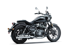Royal Enfield Super Meteor 650 Astral Black (Base)