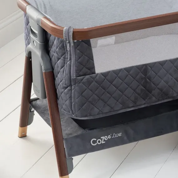 Колыбель приставная Tutti Bambini CoZee Luxe Walnut Cream с колесами