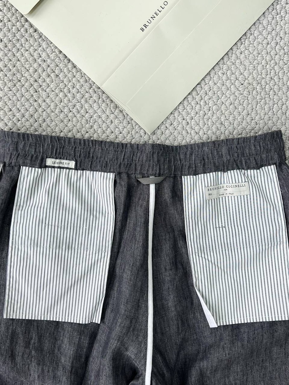 Льняной костюм Brunello Cucinelli