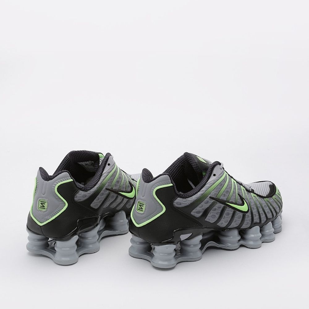 Кроссовки мужские NIKE NIKE SHOX TL