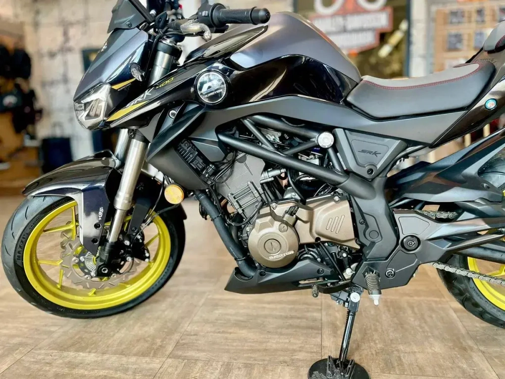 QJMOTOR SRK 400, 2024