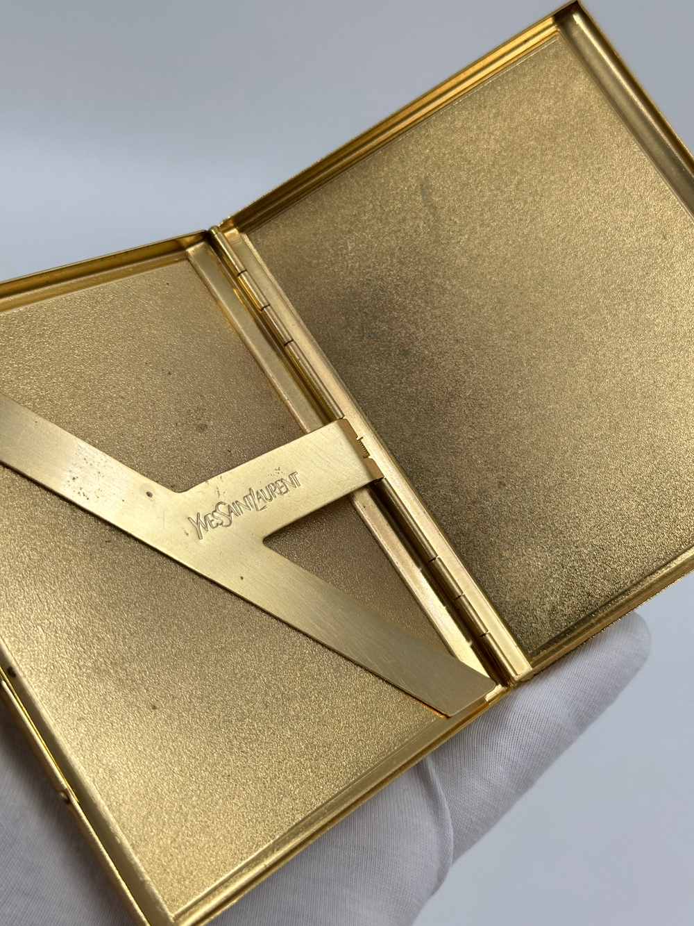 Портсигар Yves Saint Laurent