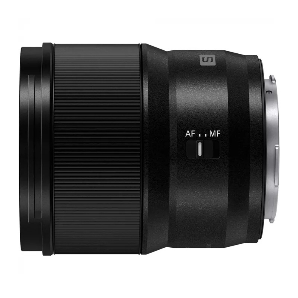 Panasonic Lumix S 35mm f/1.8 (S-S35E) L-Mount