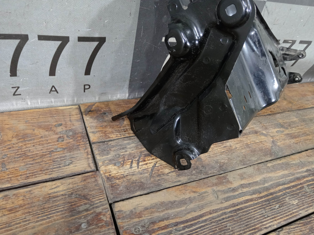Кронштейн фары левый MINI Countryman 2 (F60) 16-24 Б/У Оригинал 51647378745