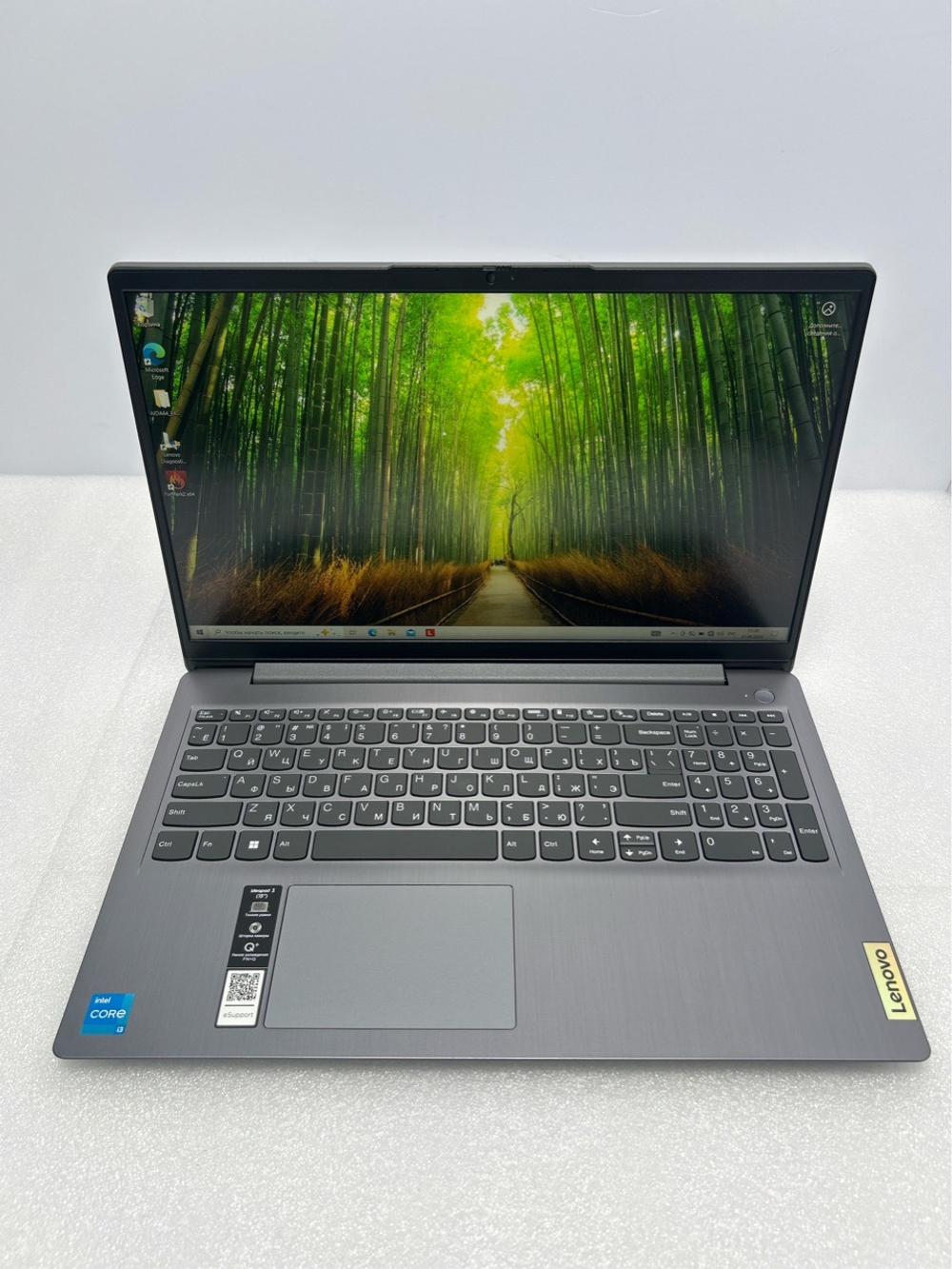 Ноутбук Lenovo IdeaPad 3 15ITL6 (82H8005LRK) 15.6"/Intel Core i3-1115G4/RAM 8GB/SSD 512GB/Intel UHD Graphics/IPS/1920x1080/DOS/Подсветка кл-ры: нет/Серый. Состояние: C1