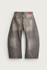 ДЖИНСЫ LOOSE BARREL FIT — ZARA