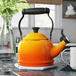 Le Creuset Чайник Demi 1,1л красный EAN 024147917328