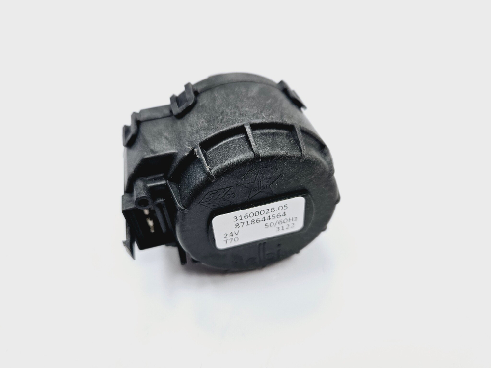 Мотор 3-ходового клапана (24V, узкий) BUDERUS Logamax U072 (арт. 87186445640.ELBI)