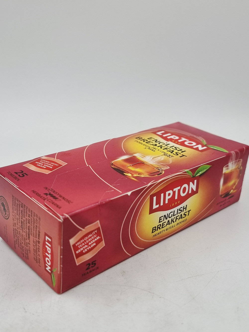 Чай черный Lipton English Breakfast 25 пакетиков по 2 г, 50 г (из Финляндии)