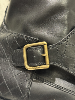 Сапоги Chanel