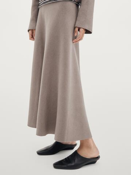 Massimo Dutti Вязаная расклешенная юбка миди, серый