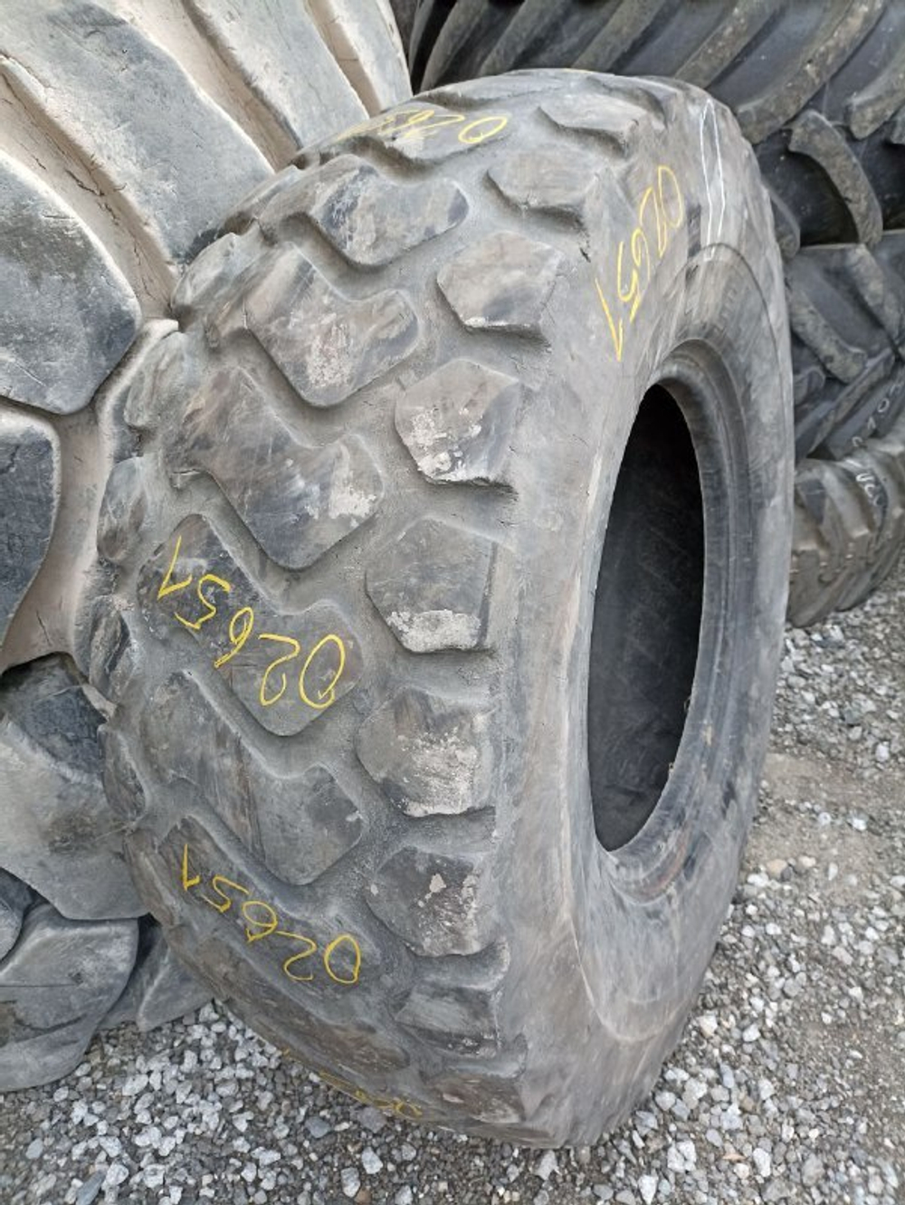 17.5R25 Michelin XHA шина б/у