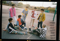 Альбом VERIVERY - Veri-Us 1st Mini Album DIY LIMITED Version