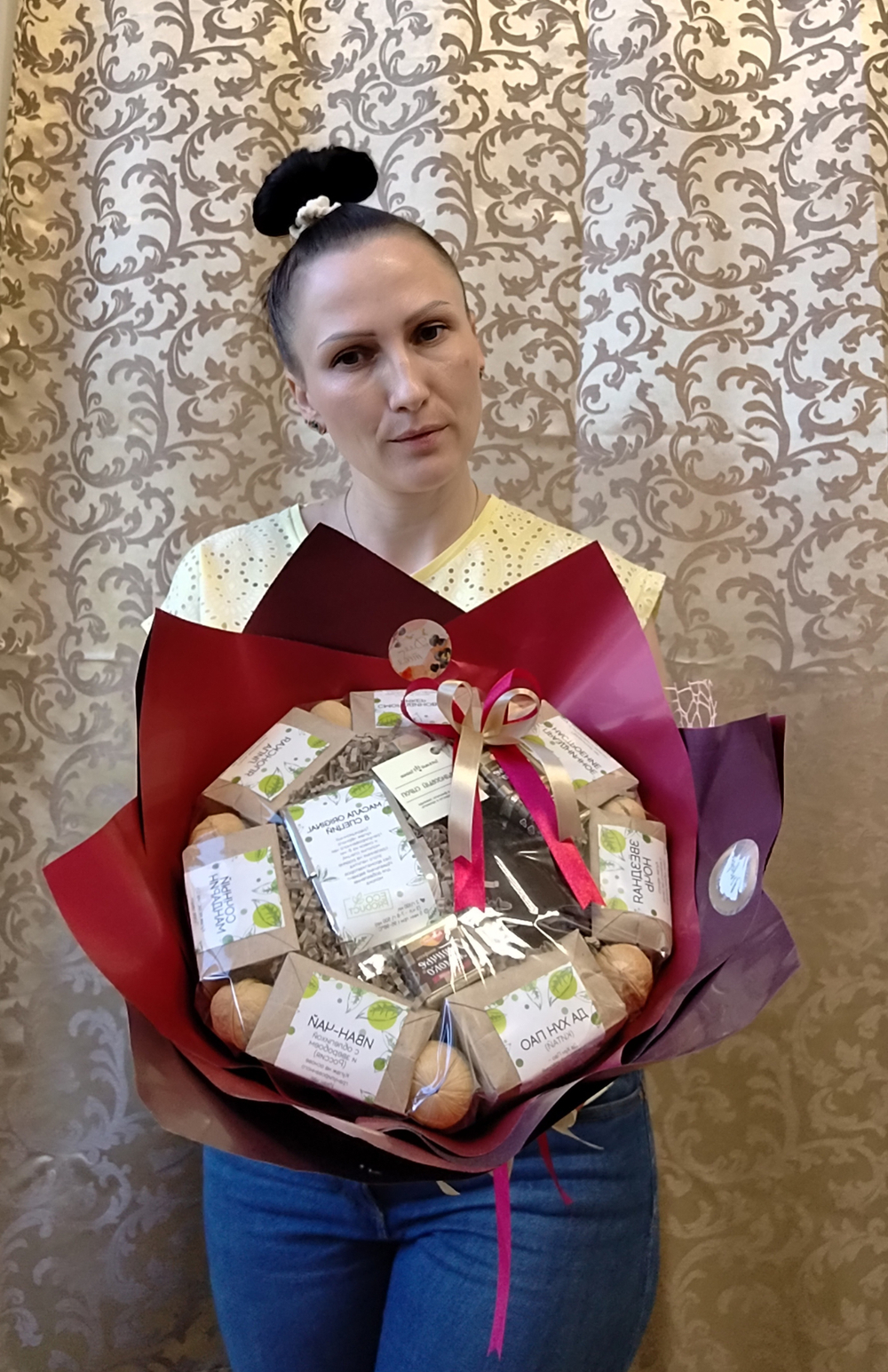 Букет из чая "Бордо"