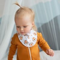 Комплект шапочка и слюнявчик "Тигры" 0+