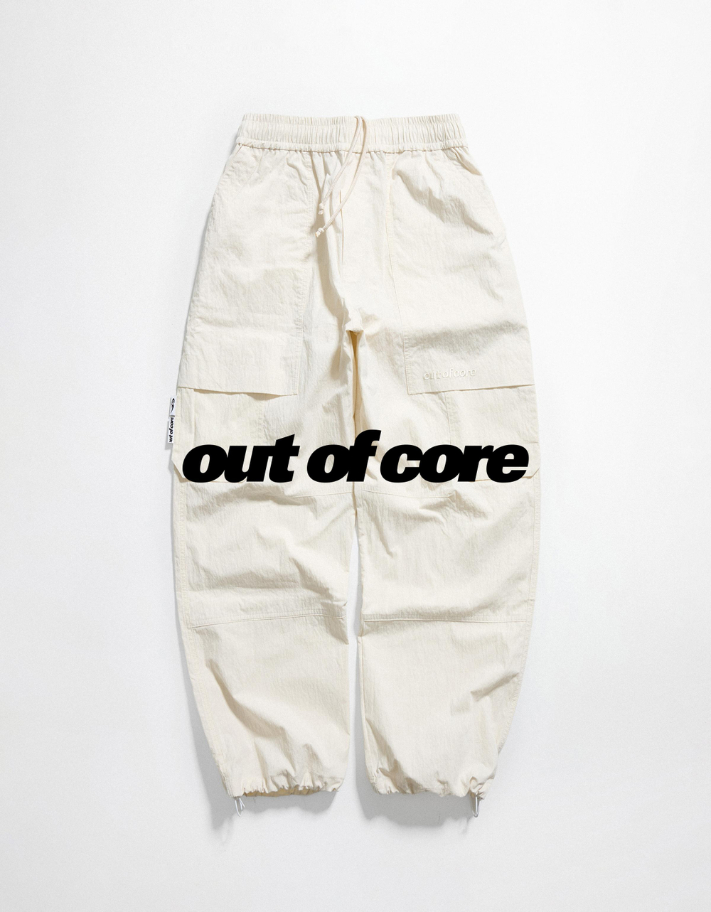 Мужские брюки карго OUT OF CORE - BERSHKA