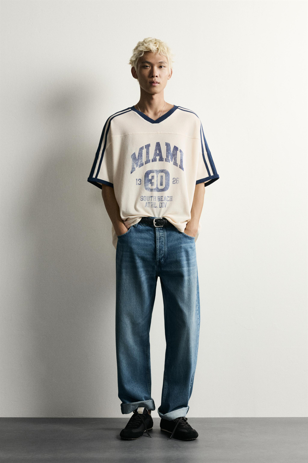 ФУТБОЛКА RELAXED FIT С ПРИНТОМ В СТИЛЕ РЕТРО — ZARA