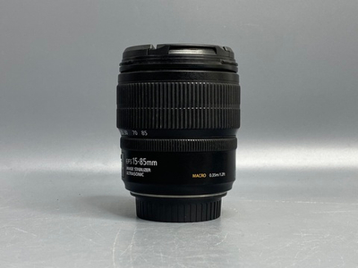 Canon EF-S 15–85mm f/3.5–5.6 IS USM