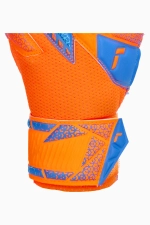 Вратарские перчатки Reusch Attrakt Solid Finger Support Junior