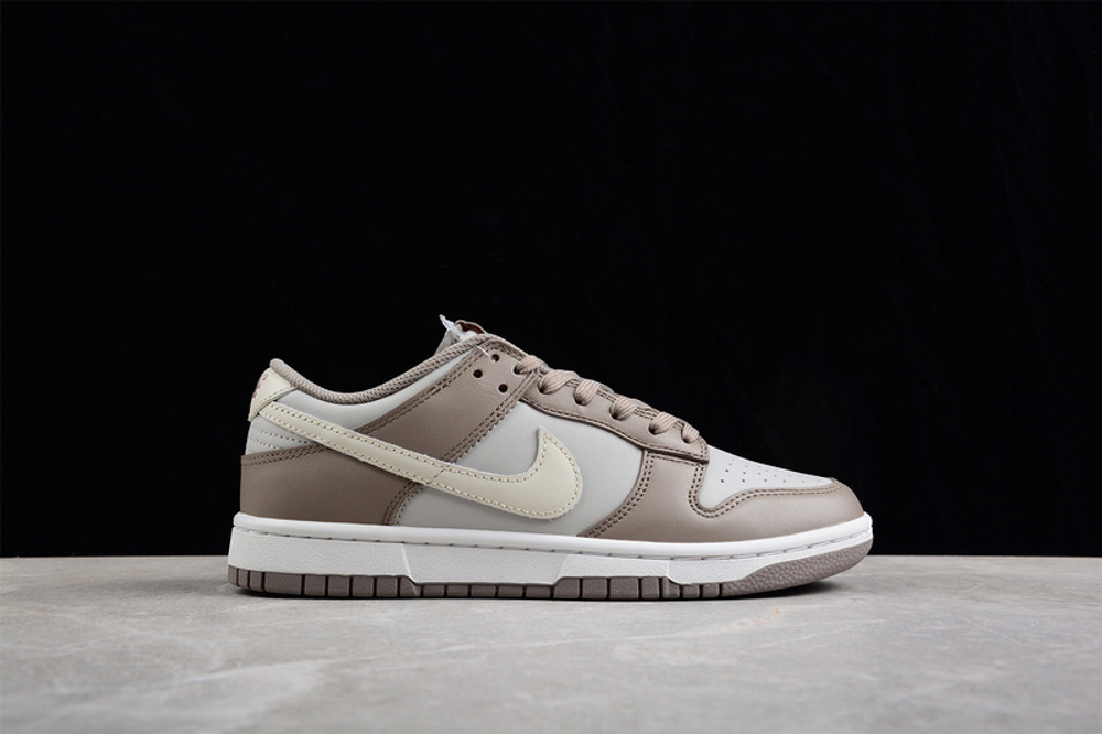 Nike Dunk Low Bone Beige