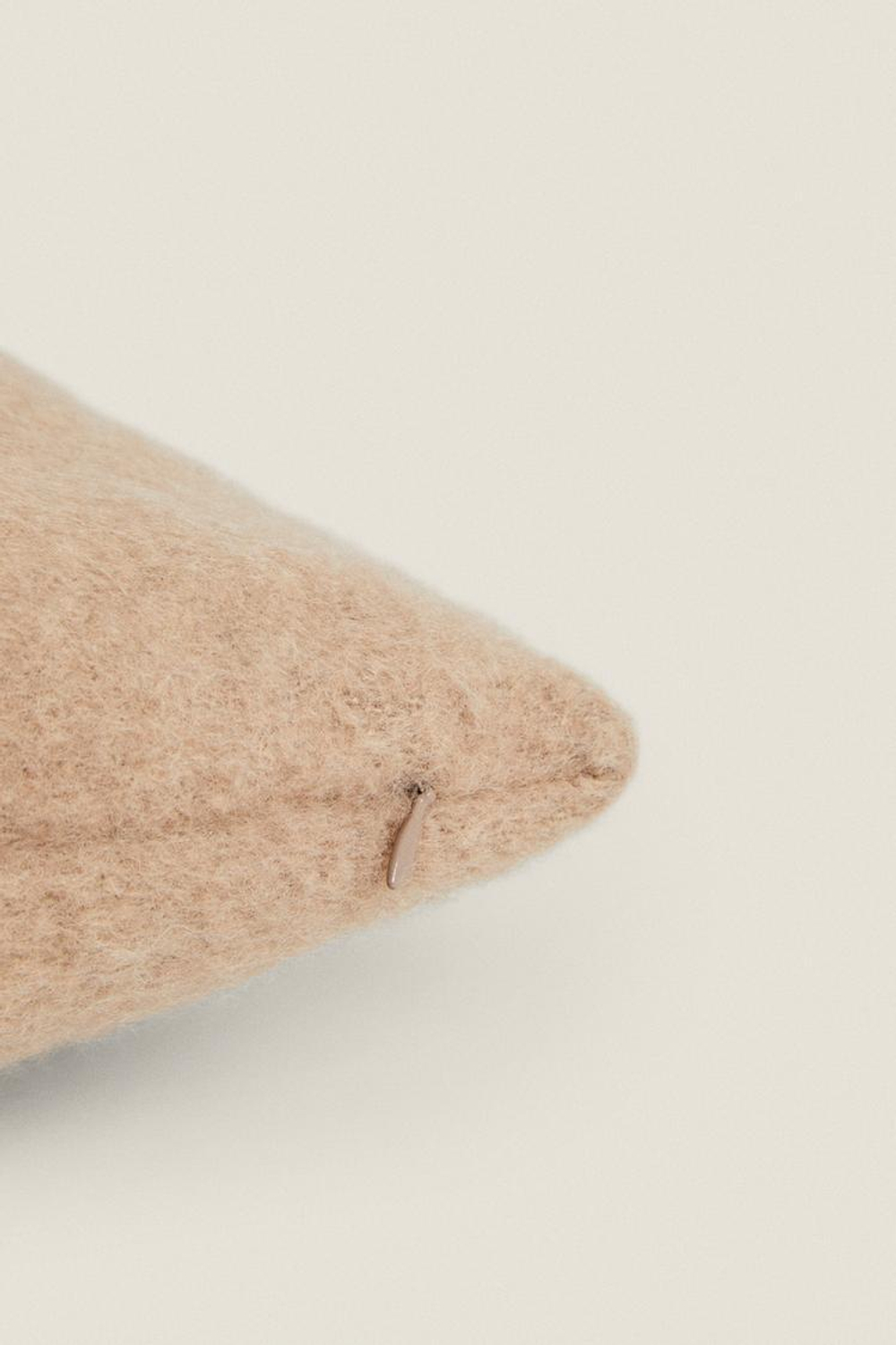 ZARA HOME ОДНОТОННЫЙ ЧЕХОЛ НА ПОДУШКУ, РЫЖЕВАТО-КОРИЧНЕВЫЙ