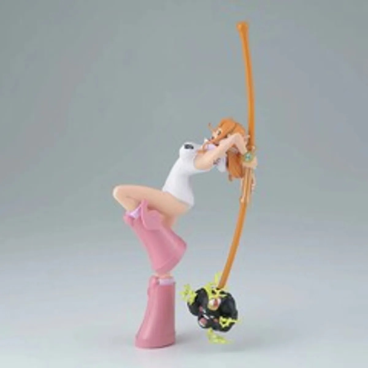 Фигурка Banpresto One Piece Battle Record Collection: Nami (Egghead Ver.)