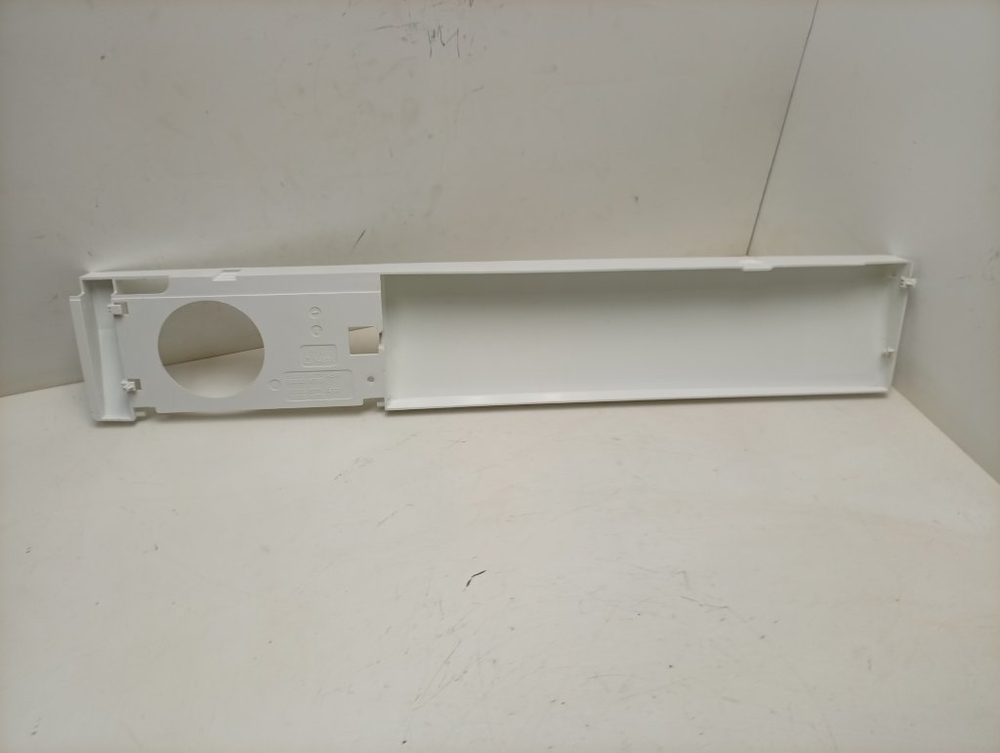 WAE24363OE/23 кт58 Декоративная панель для стиральной машины Bosch 900001877 б/у