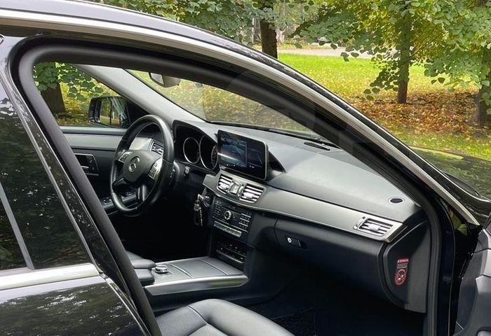 Магнитола для Mercedes-Benz E-класс W212 2015 седан NTG 5.0 - Kuberg MKD монитор 10.25", Android 11, Быстрая, CarPlay, SIM-слот