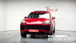Porsche Cayenne 4.0 GTS — 2025