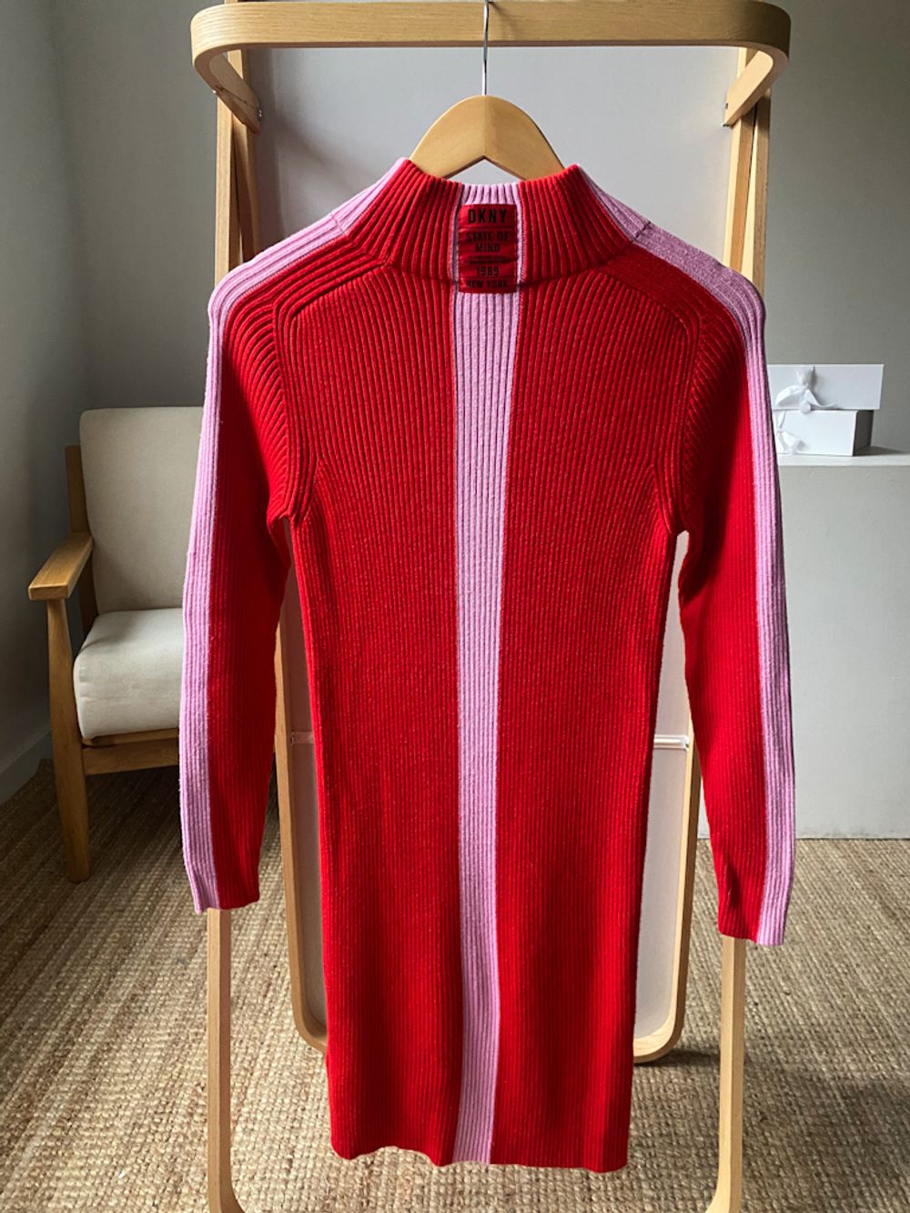 Хлопковое платье DKNY, 152