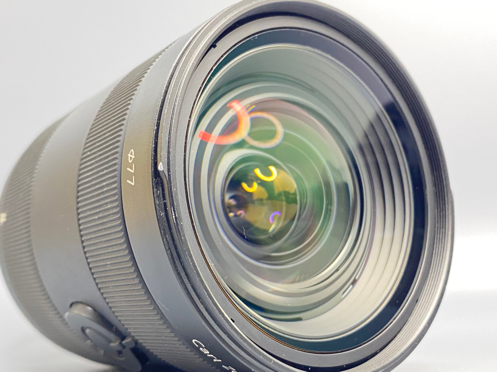 Sony Carl Zeiss Vario-Sonnar T 24-70mm 2.8 ZA SSM*