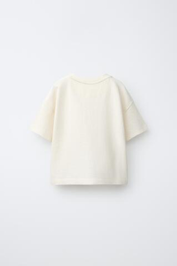 ZARA ФУТБОЛКА С ВОРОТНИКОМ НА ПУГОВИЦАХ, ЭКРЮ