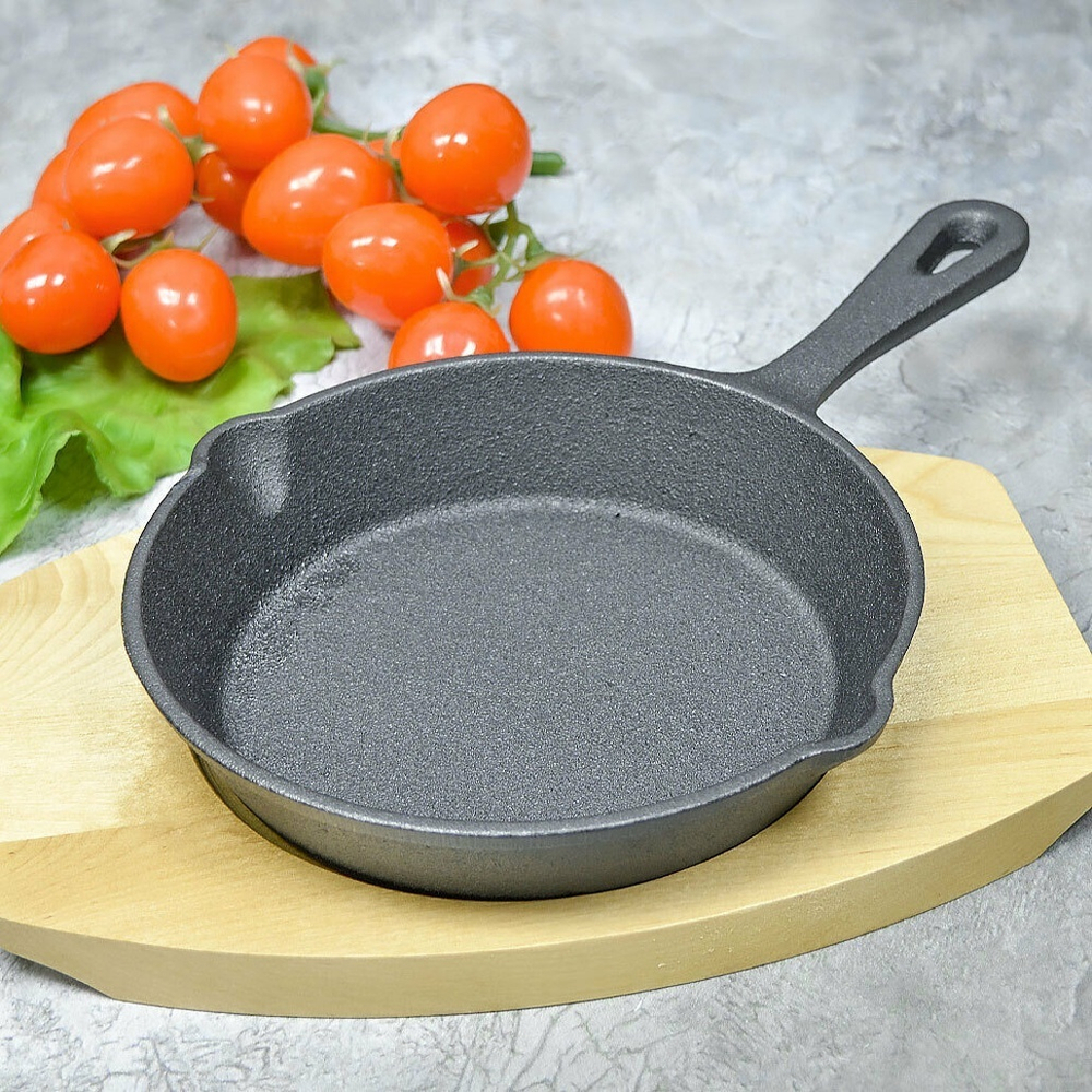 Сковорода 15см чугунная порционная, литая ручка, на подставке, тм MY REAL IRON COOK