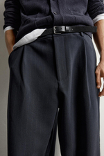 БРЮКИ RELAXED FIT СО СКЛАДКАМИ — ZARA · 8281/740
