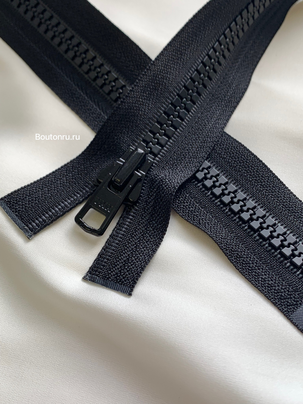 Молния YKK тракторная, тип 3 черная 1