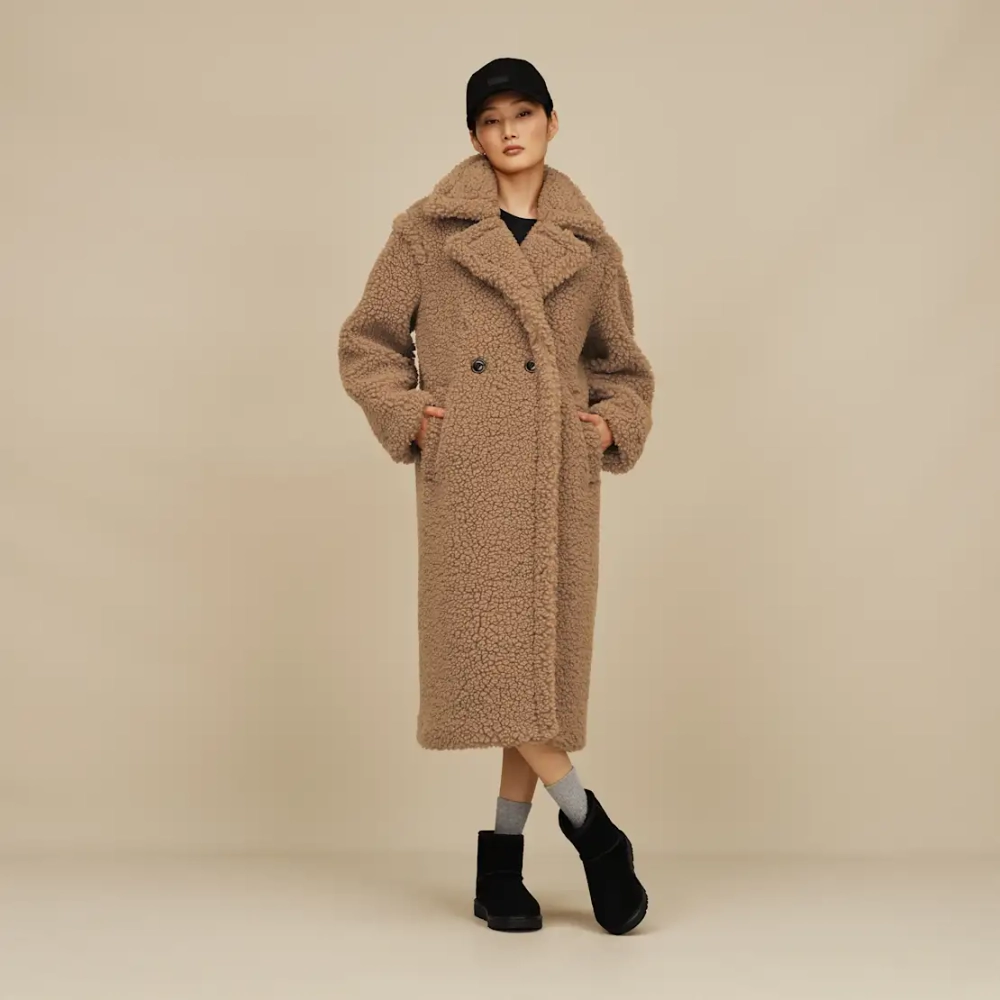 UGG Длинное плюшевое пальто Gertrude, песочный