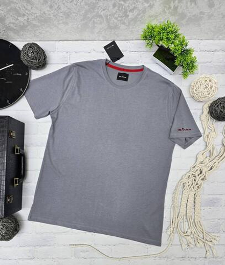 Футболка Kiton