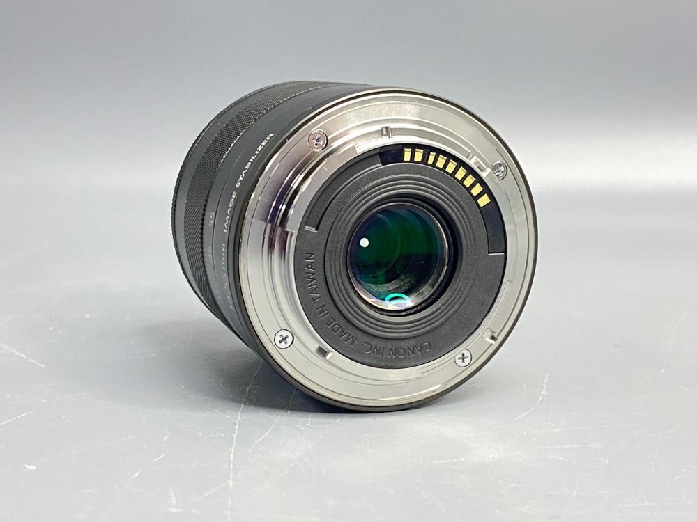 Canon EOS M Kit 18-55mm IS STM