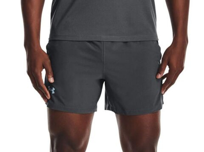 Мужские теннисные шорты Under Armour Men's UA Launch Run 5 Shorts - pitch gray/black