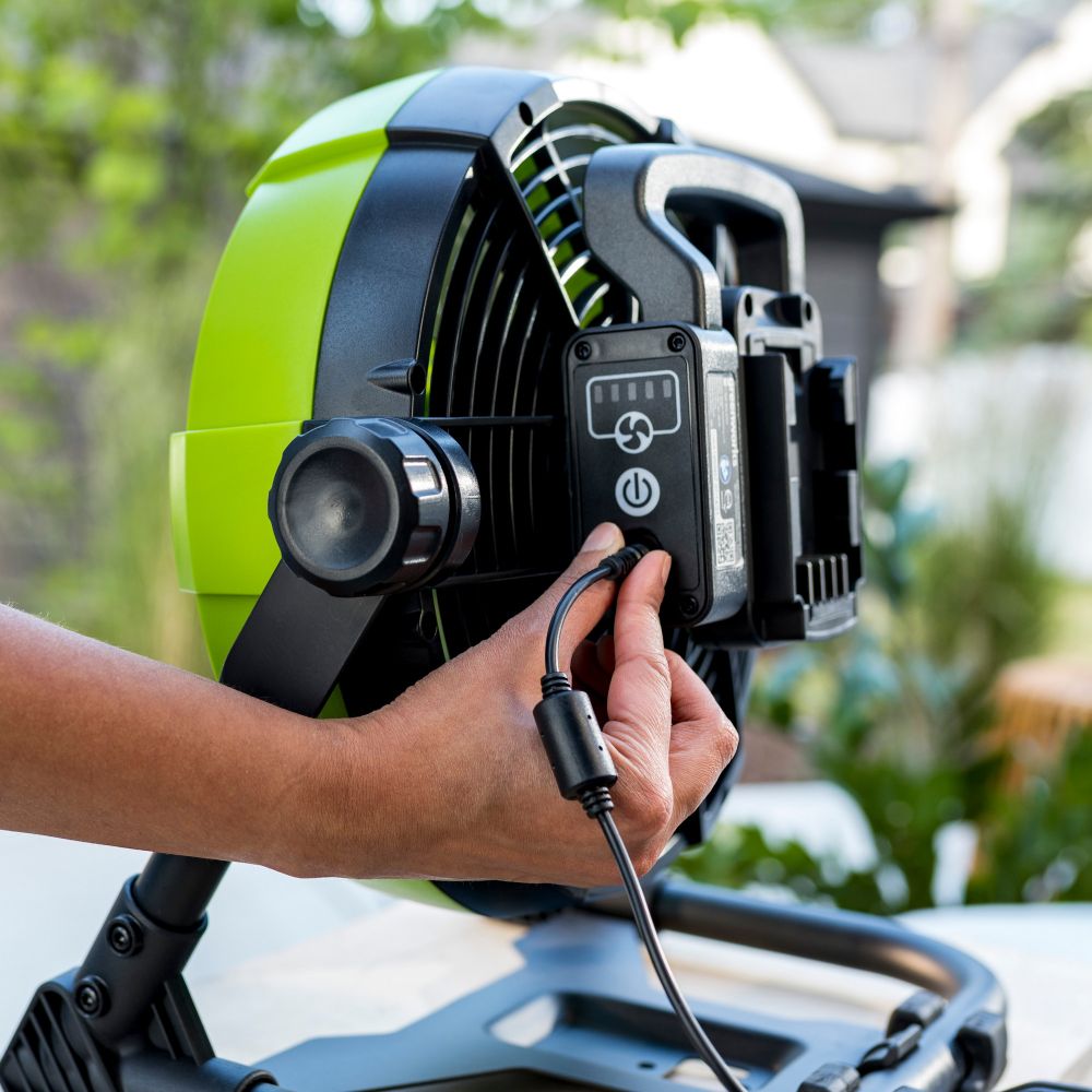 Вентилятор с гибридным питанием Greenworks G24FAN (без АКБ и ЗУ) 3503407