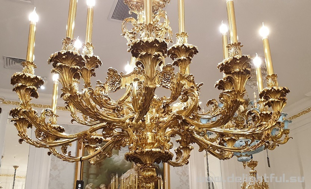 Латунная люстра