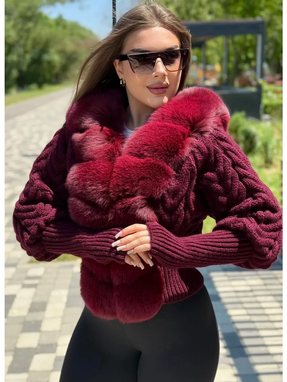 Бомбер вязаный с натуральным мехом песца