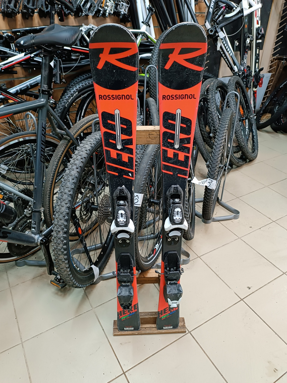Горные лыжи Rossignol HERO JR 110