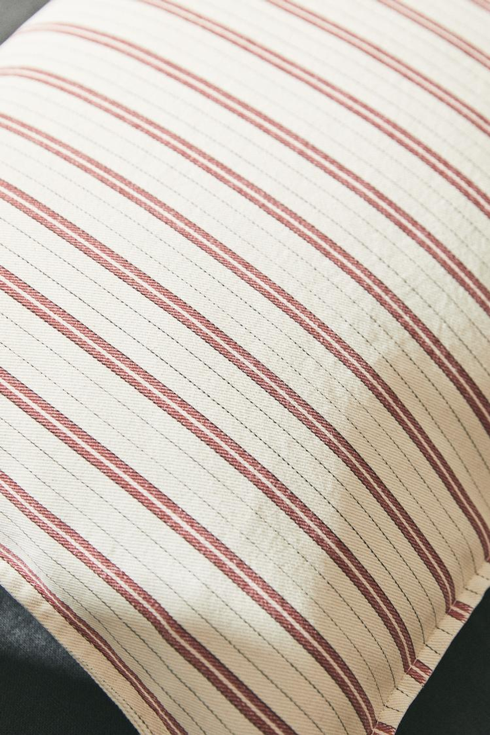 ZARA HOME ЧЕХОЛ НА ПОДУШКУ С КОНТРАСТНОЙ ПОЛОСКОЙ, КРАСНЫЙ