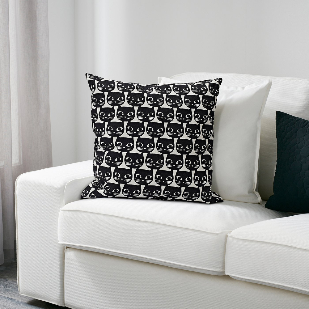 IKEA GERDIE  (ИКЕА ГЕРДИЕ)  -  Подушка декоративная - белый/чёрный кот 40x40 см